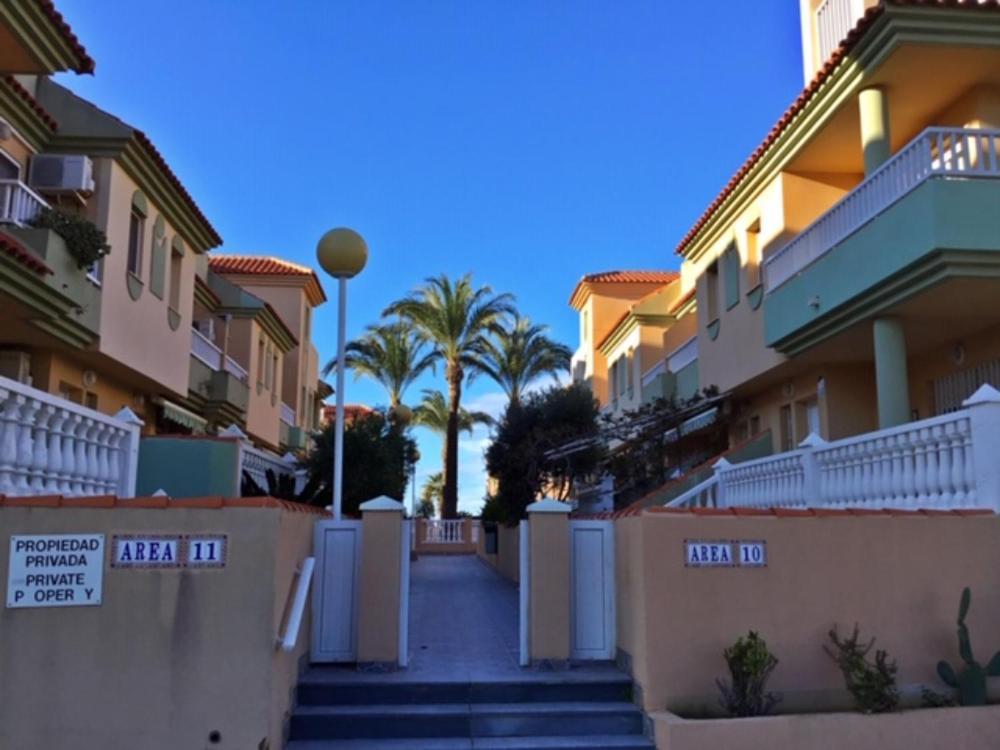 Lmha02 Villas De Frente Marino La Manga Exterior photo