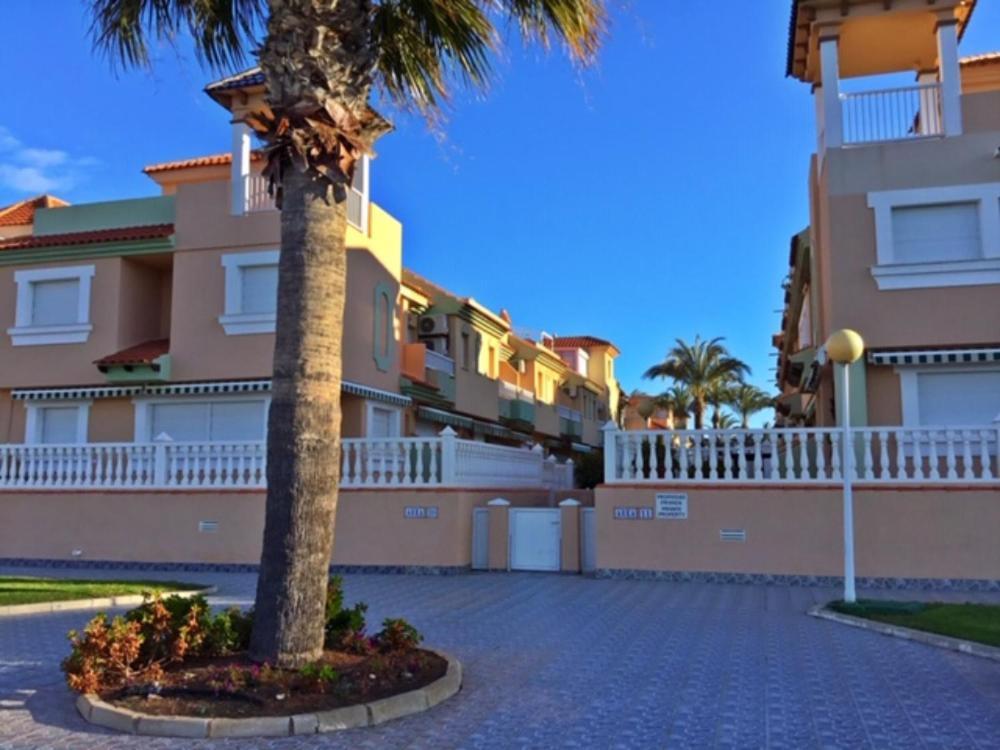 Lmha02 Villas De Frente Marino La Manga Exterior photo